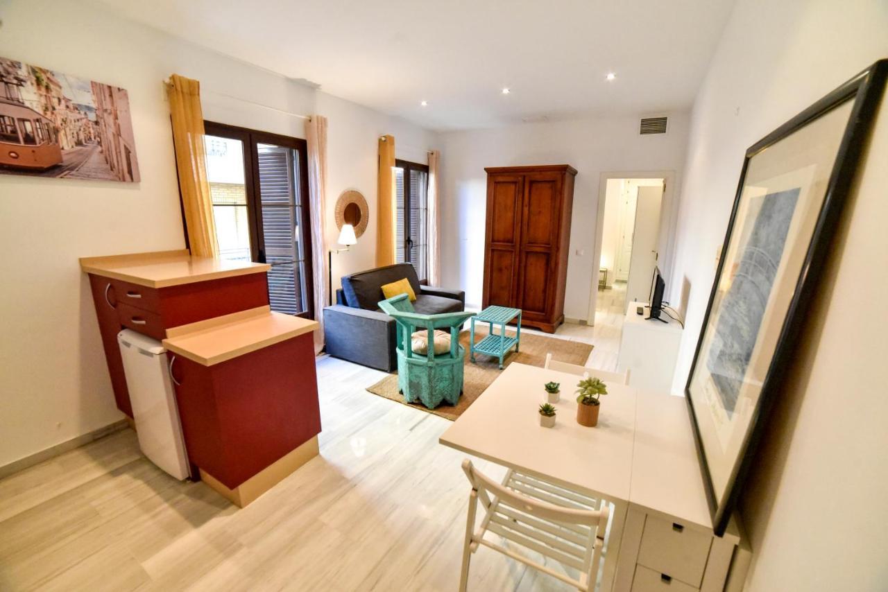 New! City Centre Apartment Sewilla Zewnętrze zdjęcie